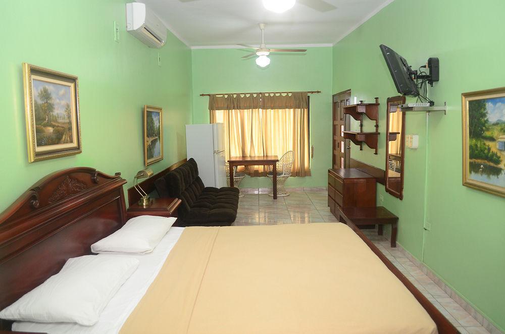 Hotel Garant & Suites Boca Chica Exterior foto