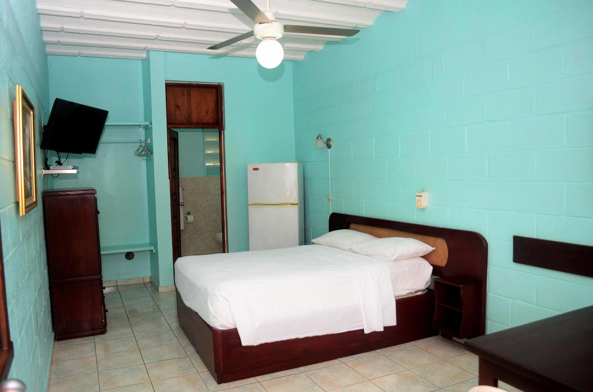 Hotel Garant & Suites Boca Chica Exterior foto